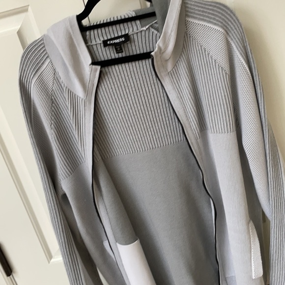 Mens Zipper-Up - Picture 3 of 7